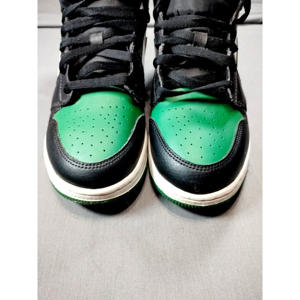 Air Jordan 1 Mid GS 7Y Black Pine Green White Gym Red 554725‑067 High‎ Tops